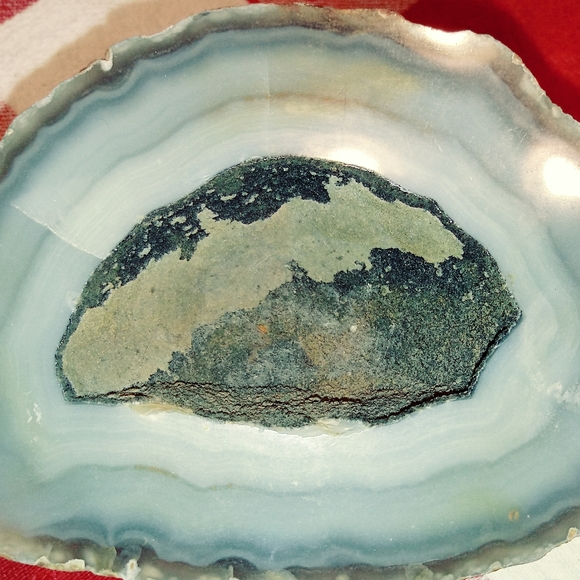 GEO Stone CUT IN HALF💋 5/$25 - Picture 1 of 7